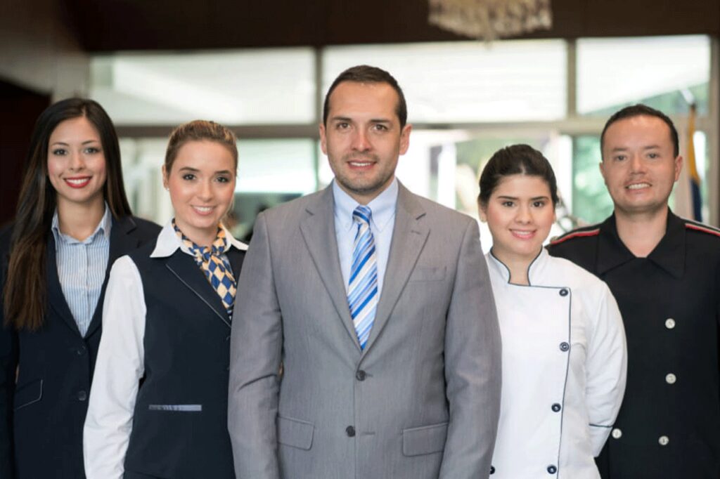 Equipe de collaborateur d'un hôtel